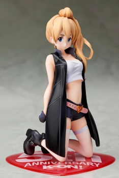 K-On! PVC Statue 1/8 Tsumugi Kotobuki 5th Anniversary 16 cm