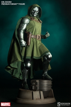 Marvel Premium Format Figur Dr. Doom 60 cm