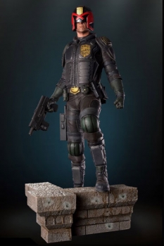 2000 AD Statue 1/4 Judge Dredd 55 cm