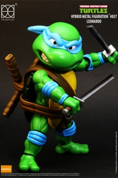 Teenage Mutant Ninja Turtles Hybrid Metal Actionfigur Leonardo 14 cm