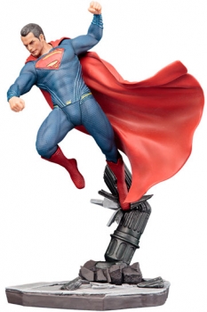 Batman v Superman ARTFX+ Statue 1/10 Superman 25 cm