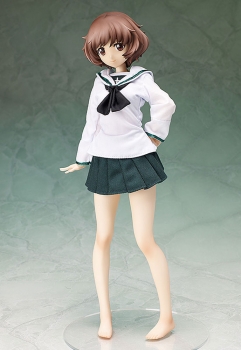 Girls und Panzer PVC Statue 1/4 Yukari Akiyama School Uniform & Ankou Suit Ver. 33 cm