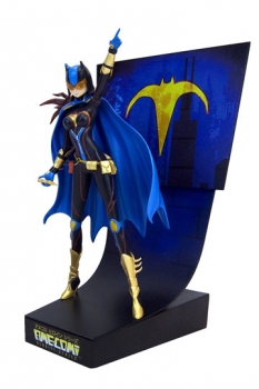 DC Comics Premium Motion Statue Batgirl 23 cm