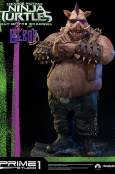 Teenage Mutant Ninja Turtles Out of the Shadows 1/4 Statue Bebop 54 cm