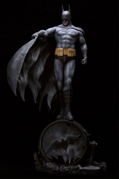 DC Comics Fantasy Figure Gallery Statue 1/6 Batman (Luis Royo) 53 cm