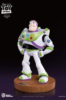 Toy Story 3 PVC Statue Miracle Land Buzz Lightyear 38 cm