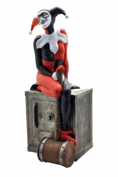 DC Comics Spardose Harley Quinn 27 cm