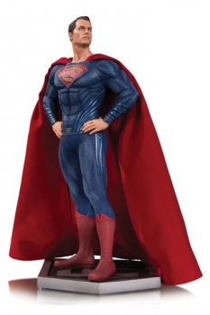 Justice League Movie Statue Superman 33 cm