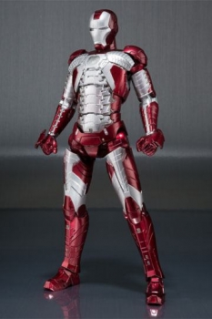 Iron Man 2 S.H. Figuarts Actionfigur Iron Man Mark V & Hall of Armor Set 15 cm