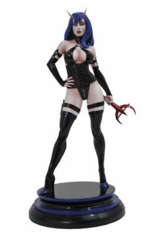 Femme Fatales PVC Statue Sinful Suzi 23 cm