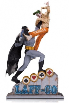 DC Comics Statue Batman vs The Joker Laff-Co Battle 34 cm