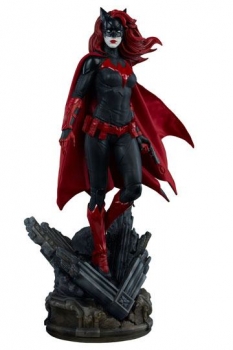 DC Comics Premium Format Figur Batwoman 57 cm