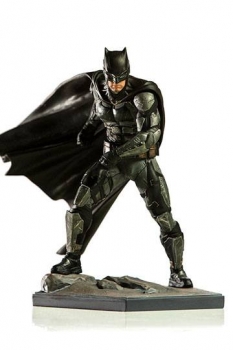 Justice League Art Scale Statue 1/10 Batman 18 cm