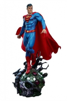 DC Comics Premium Format Figur Superman 66 cm