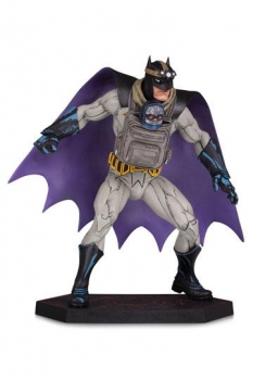 Dark Nights: Metal Statue Batman with Darkseid Baby 15 cm