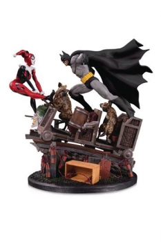 DC Comics Statue 1/8 Batman VS. Harley Quinn Battle Second Edition 44 cm