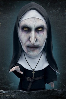The Nun Defo-Real Series Vinyl Figur Valak Deluxe Version 15 cm