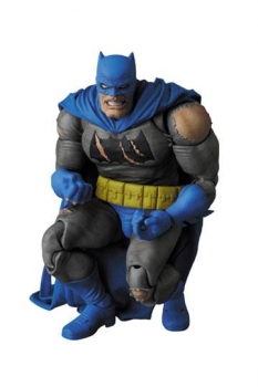 Batman - Die Rückkehr des Dunklen Ritters MAF EX Actionfigur Batman 16 cm