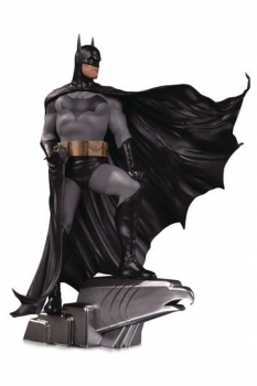 DC Designer Series Statue 1/6 Batman by Alex Ross Deluxe 35 cm