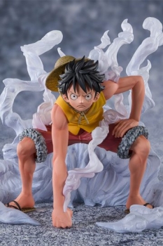 One Piece FiguartsZERO PVC Statue Monkey D. Ruffy (Paramount War) 12 cm