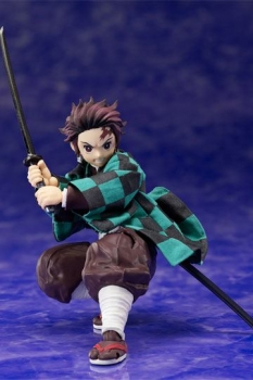 Demon Slayer: Kimetsu no Yaiba Actionfigur 1/12 Tanjiro Kamado 14 cm