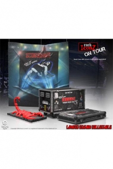 Scorpions Rock Ikonz On Tour World Tour 1984 Road Case Statue & Bühnenhintergrund Set Weltweit limitiert auf 3000 Stück.