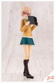 Sousai Shojo Teien Plastic Model Kit 1/10 Koyomi Takanashi Ryobu High School Winter Clothes 15 cm (Dreaming Style Classical Ivy Version.)
