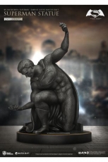 Batman v Superman Dawn Of Justice Master Craft Statue Superman 40 cm  Weltweit auf 3000 Stück limitiert.