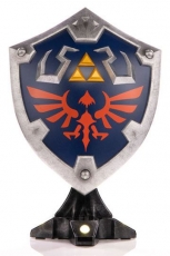 The Legend of Zelda Breath of the Wild PVC Statue Hylian Shield Collectors Edition 29 cm
