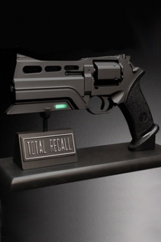 Total Recall Replik 1/1 Blaster