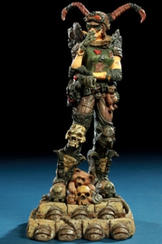 Chloe Aviator for Hire Statue 24 cm