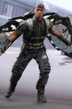 Captain America 2 Movie Masterpiece Actionfigur 1/6 Falcon 30 cm