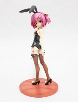 Ro-Kyu-Bu! SS PVC Statue 1/7 Minato Tomoka Black Rabbit Ver. 24 cm