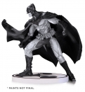 Batman Black & White Statue Lee Bermejo 2nd Edition 17 cm
