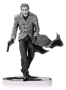 Batman Black & White Statue The Joker by Lee Bermejo 2nd Edition 18 cm