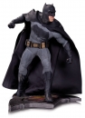 Batman v Superman Dawn of Justice Statue Batman 36 cm***