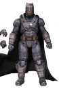 DC Films Premium Actionfigur Armored Batman (Batman v Superman Dawn of Justice) 17 cm