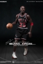 NBA Collection Real Masterpiece Actionfigur 1/6 Michael Jordan (Black Jersey) 33 cm