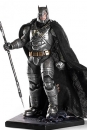 Batman v Superman Statue 1/10 Armored Batman 25 cm