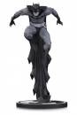 Batman Black & White Statue Batman by Jonathan Matthews 23 cm