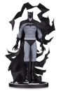 Batman Black & White Statue Batman by Becky Cloonan 23 cm