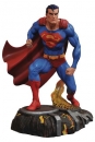 DC Gallery PVC Statue Superman 25 cm