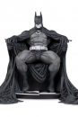 Batman Black & White Statue Batman by Marc Silvestri 15 cm