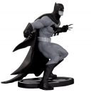 Batman Black & White Statue Greg Capullo 21 cm***