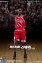 NBA Collection Real Masterpiece Actionfigur 1/6 Michael Jordan (Road Jersey) 33 cm